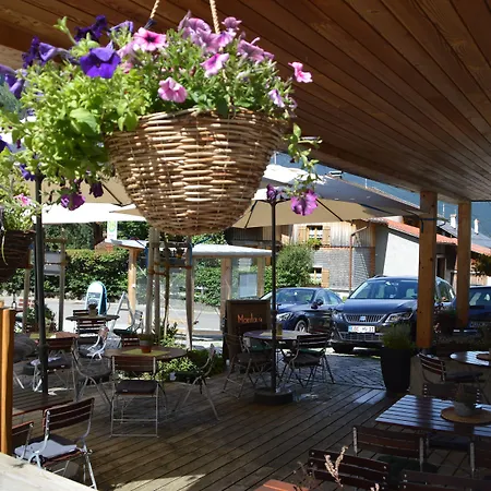 Gruener Hut - Dein Hotel