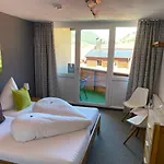 Hotel Gruener Hut - Dein