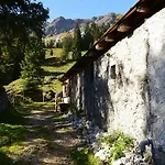 Gruener Hut - Dein Hotel