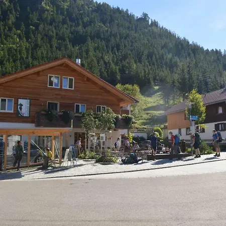 Hotel Gruener Hut - Dein Berghotel