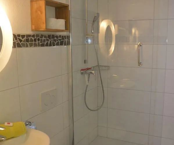 Gruener Hut - Dein Hotel